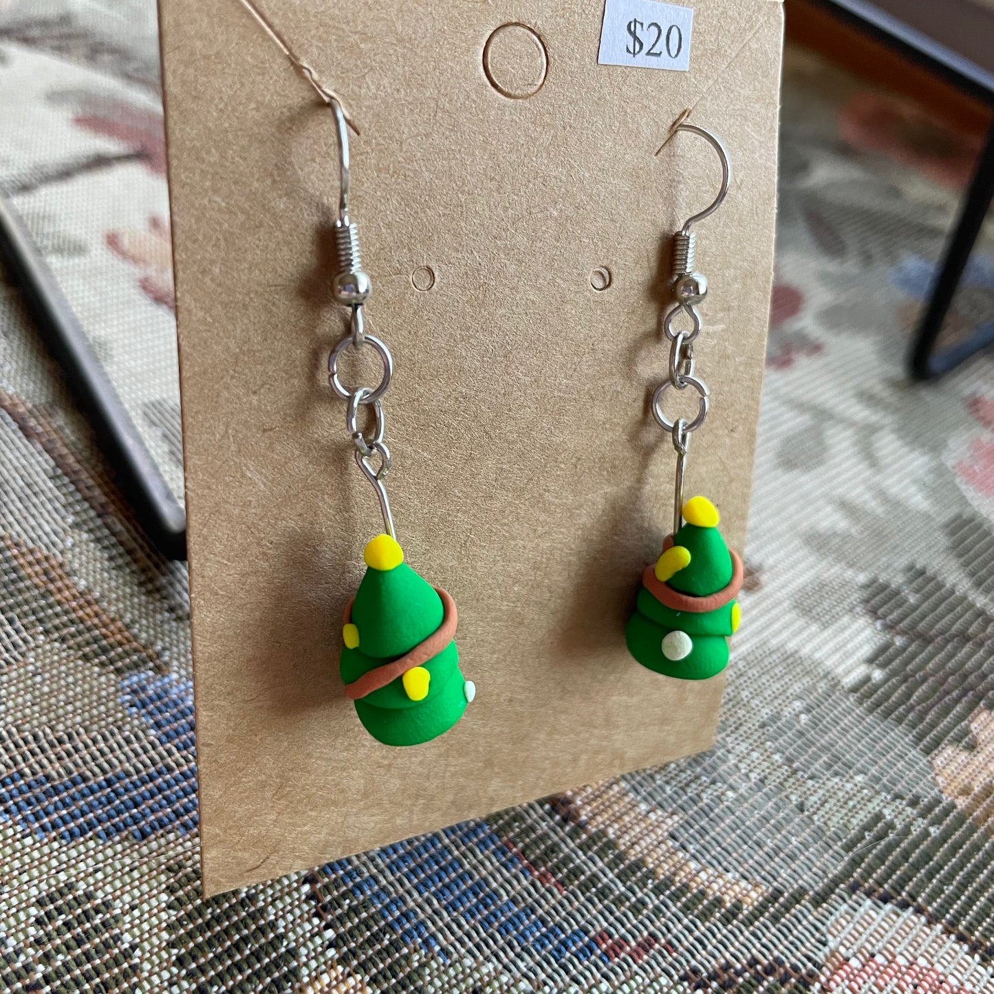Short Stem Medium Decorated Christmas Tree Dangles
